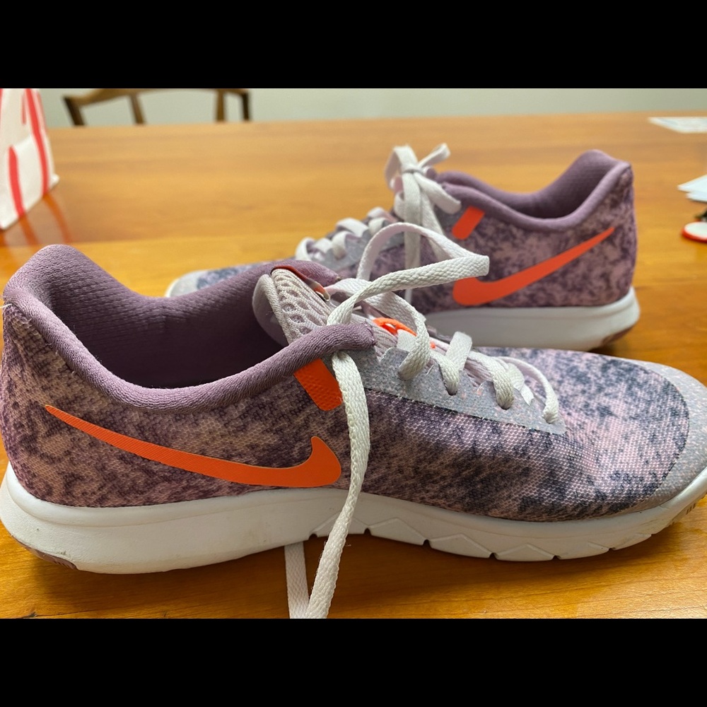 Rare Rosche Nikes